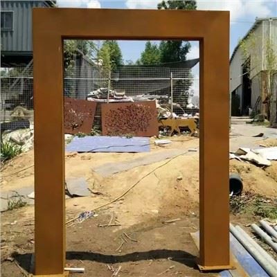 Fântână din oțel Corten