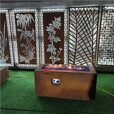 Panouri metalice decorative de perete