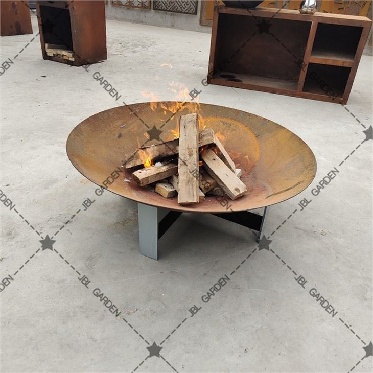 Smokers And Outdoor Fireplaces