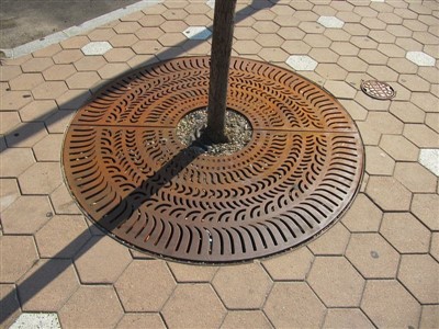 Grătar de copac metalic din oțel